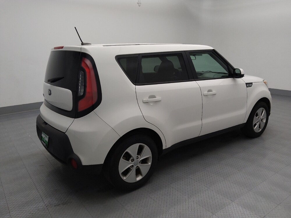 2016 Kia Soul in Topeka, KS 66611 - 18095153 10