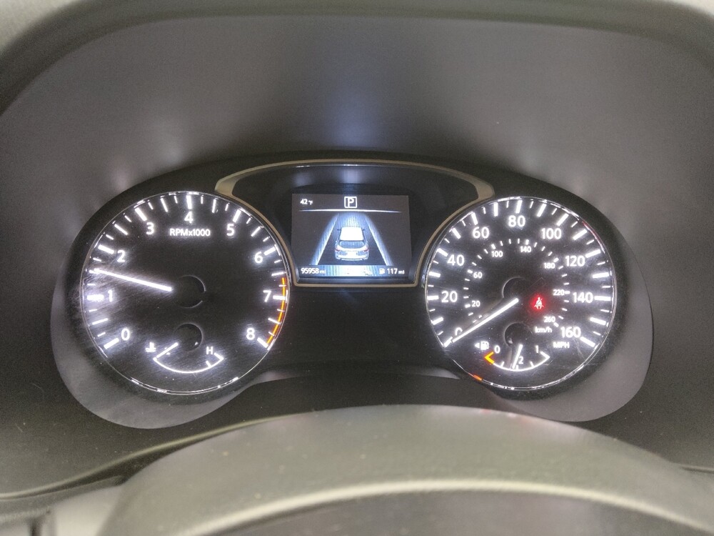 2017 Nissan Pathfinder in Topeka, KS 66611 - 18095154 23