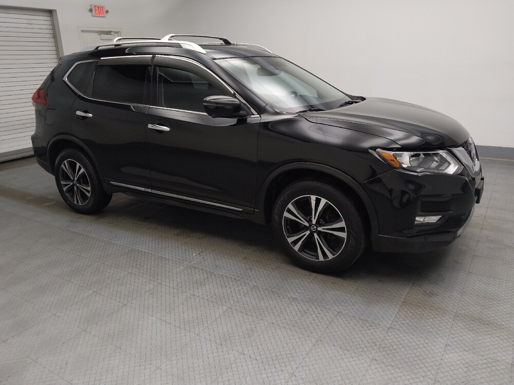 2018 Nissan Rogue in Des Moines, IA 50310 - 18095155 11