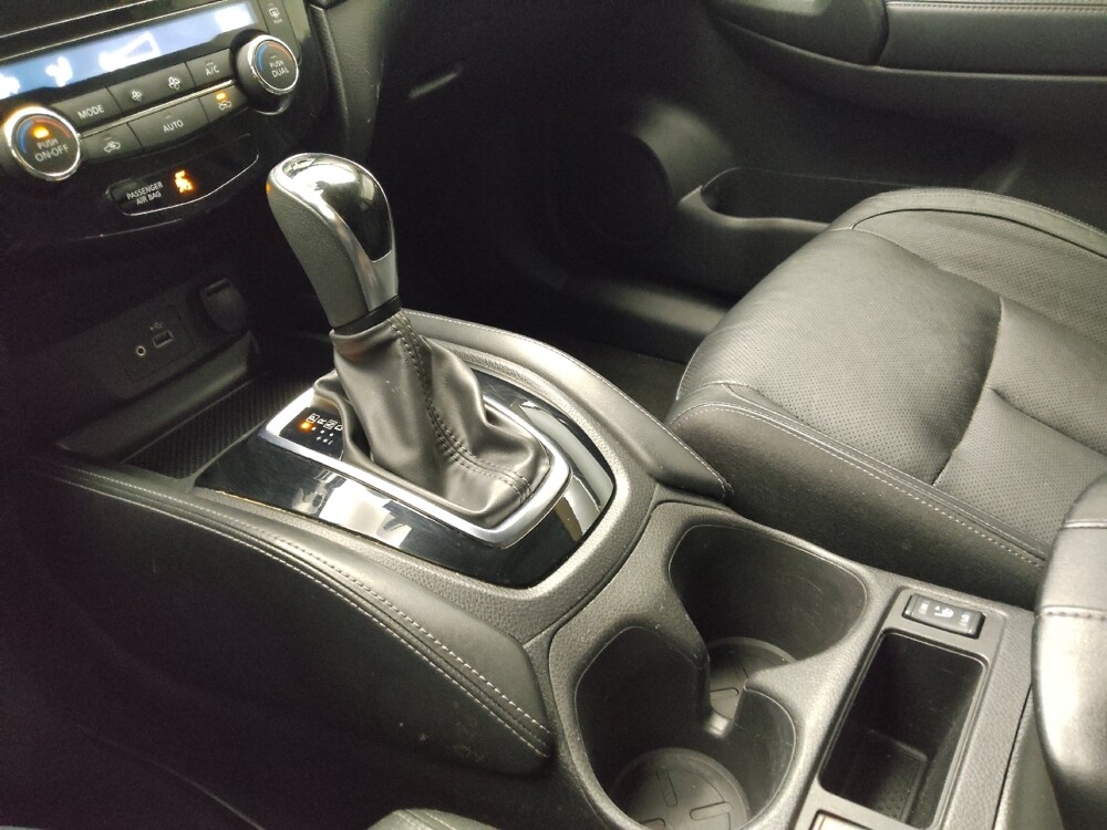 2018 Nissan Rogue in Des Moines, IA 50310 - 18095155 26