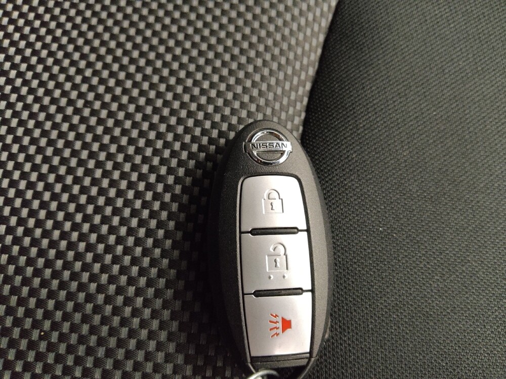 2018 Nissan Pathfinder in Lombard, IL 60148 - 18095158 32