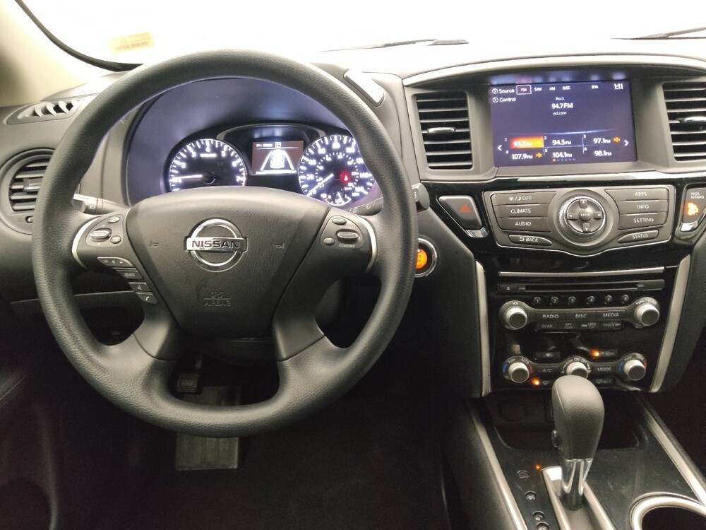2018 Nissan Pathfinder in Lombard, IL 60148 - 18095158 22