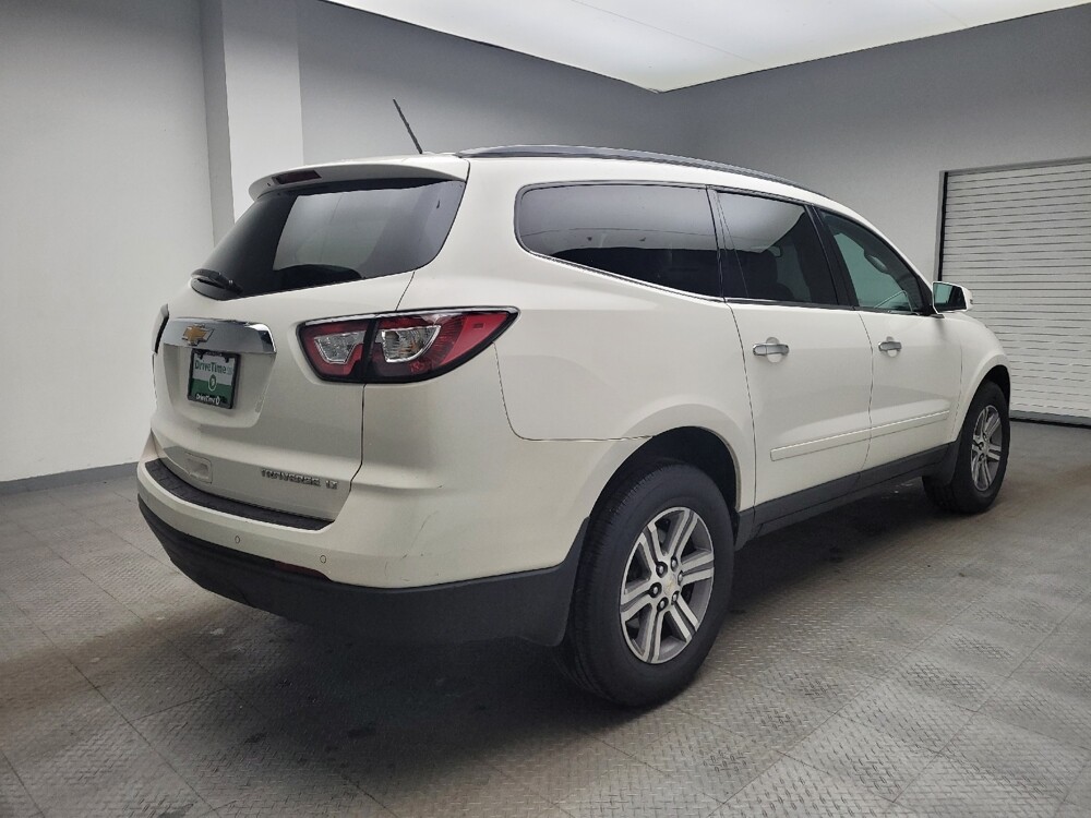 2015 Chevrolet Traverse in Taylor, MI 48180 - 18095160 10