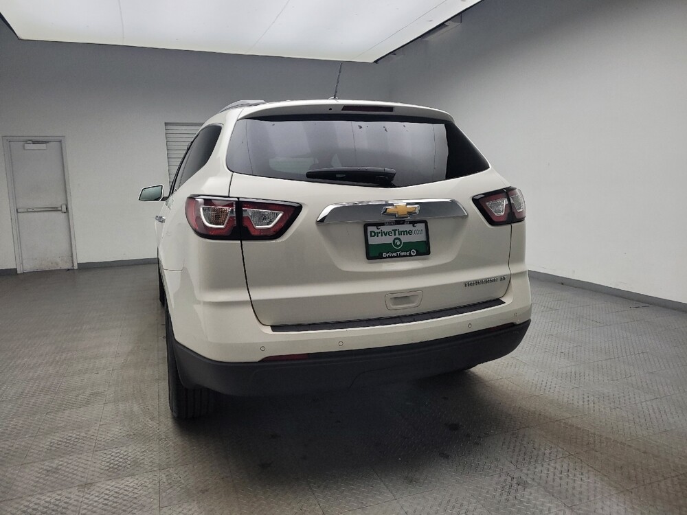 2015 Chevrolet Traverse in Taylor, MI 48180 - 18095160 6