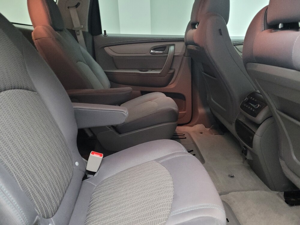 2015 Chevrolet Traverse in Taylor, MI 48180 - 18095160 19