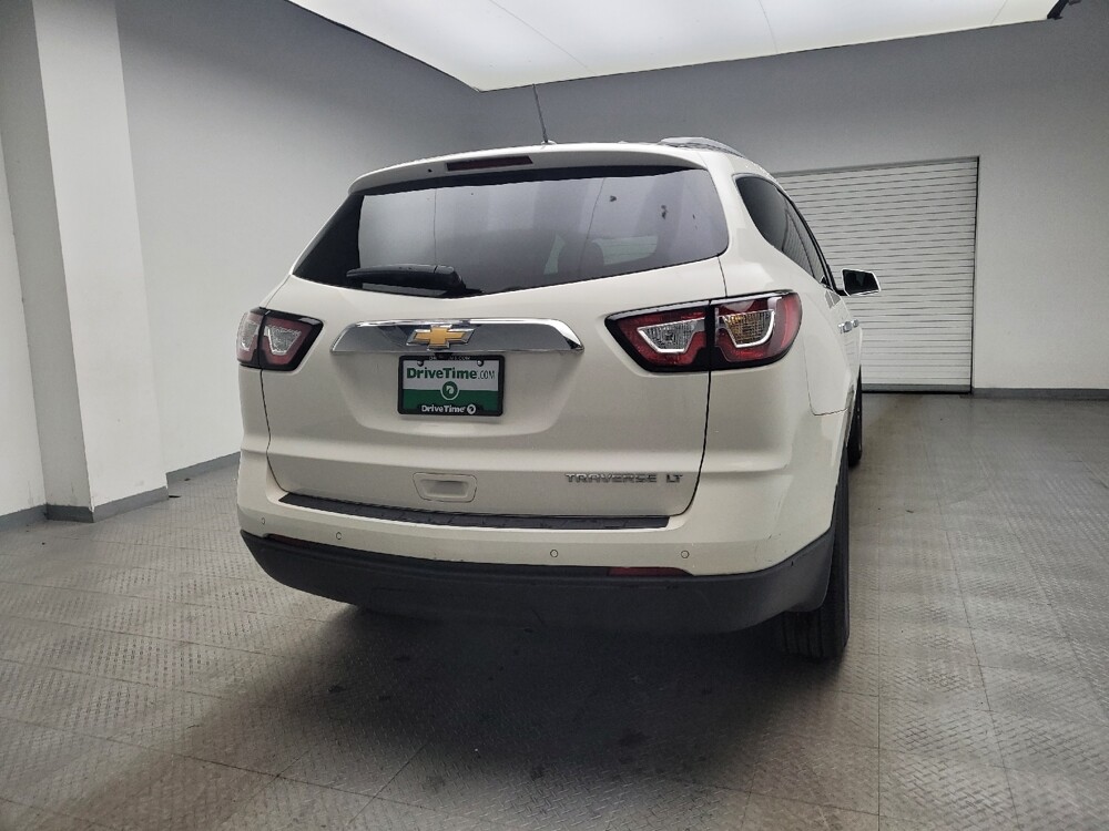 2015 Chevrolet Traverse in Taylor, MI 48180 - 18095160 7