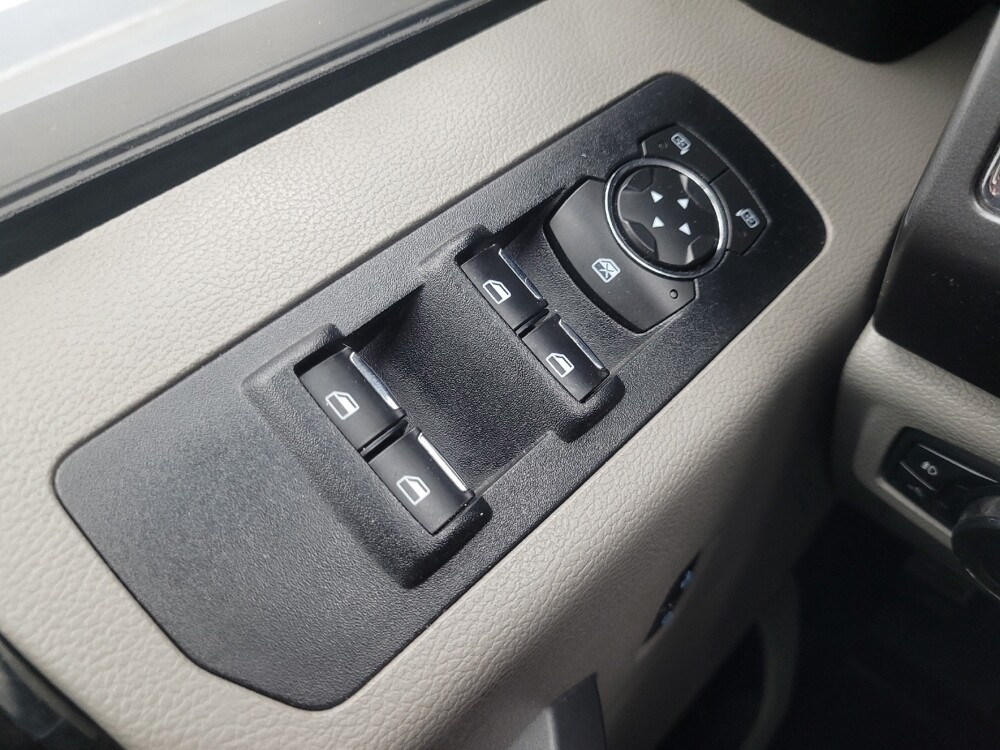 2017 Ford F150 in Mishawaka, IN 46545 - 18095163 27