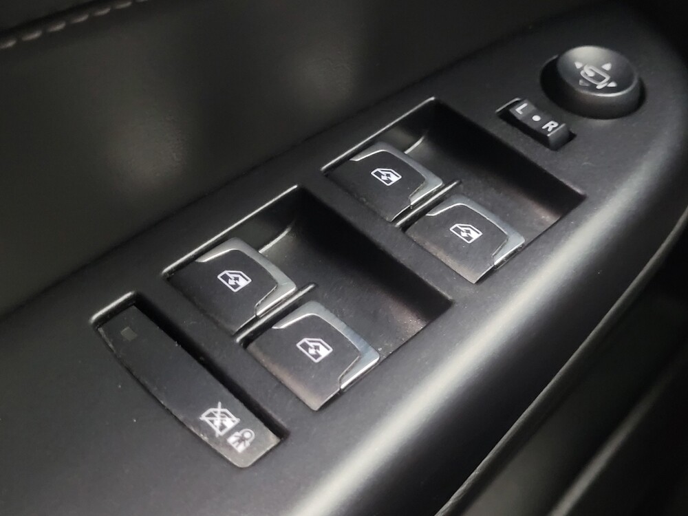 2016 Cadillac SRX in Indianapolis, IN 46219 - 18095166 27