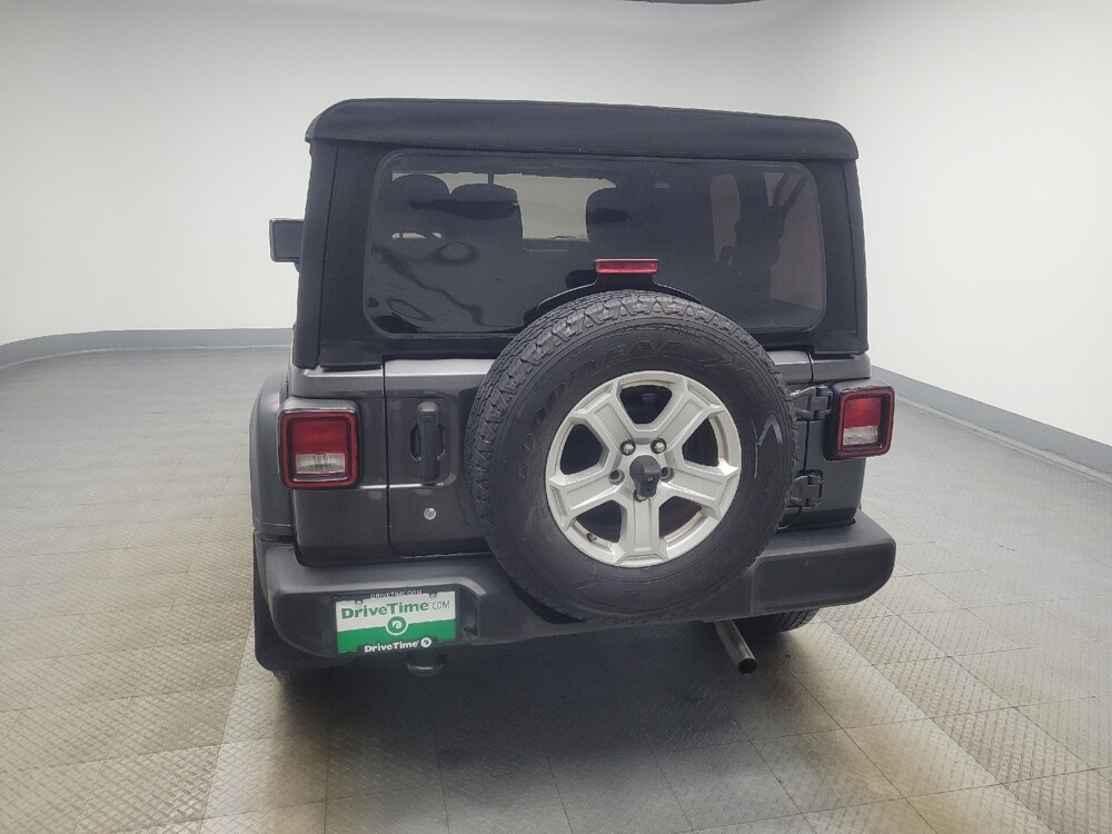 2018 Jeep Wrangler in Ft Wayne, IN 46805 - 18095168 6