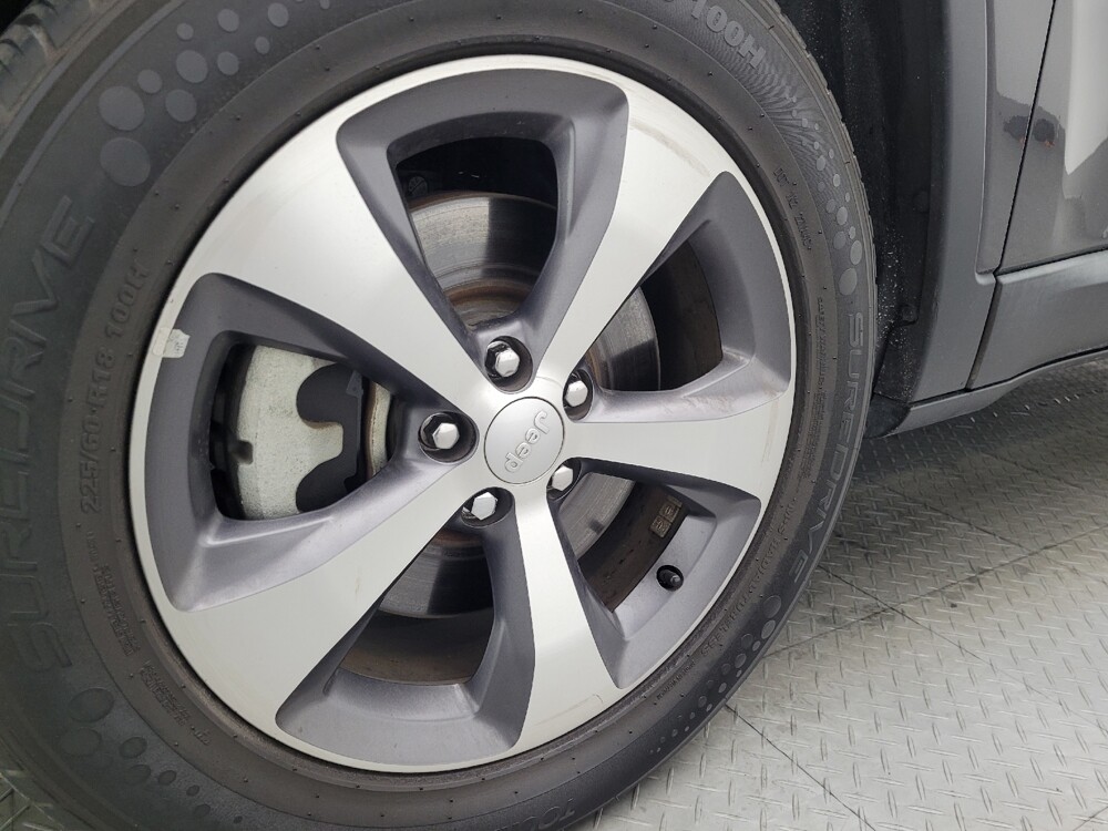 2022 Jeep Cherokee in Orlando, FL 32808 - 18095172 31