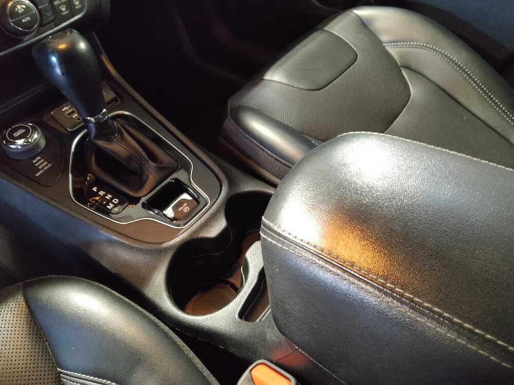 2022 Jeep Cherokee in Orlando, FL 32808 - 18095172 26