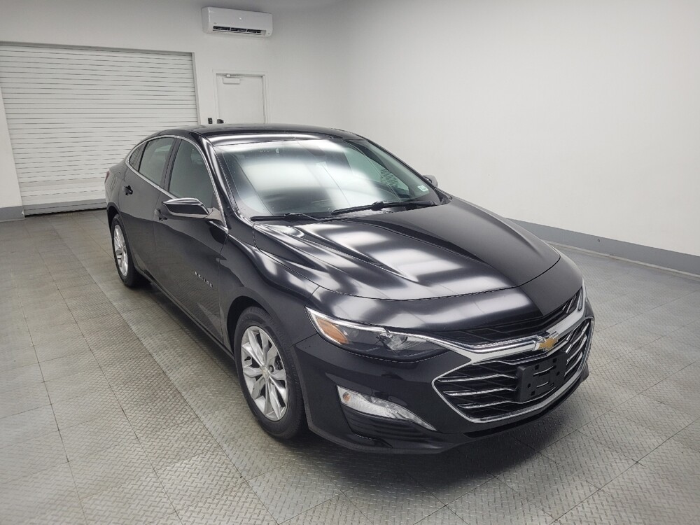 2022 Chevrolet Malibu in Indianapolis, IN 46222 - 18095180 13