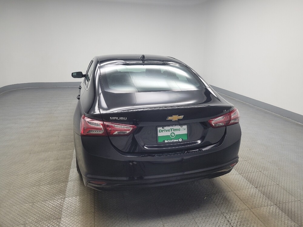2022 Chevrolet Malibu in Indianapolis, IN 46222 - 18095180 6