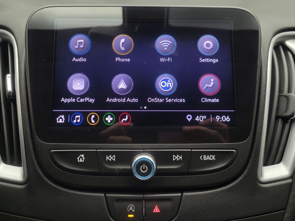 2022 Chevrolet Malibu in Indianapolis, IN 46222 - 18095180 25