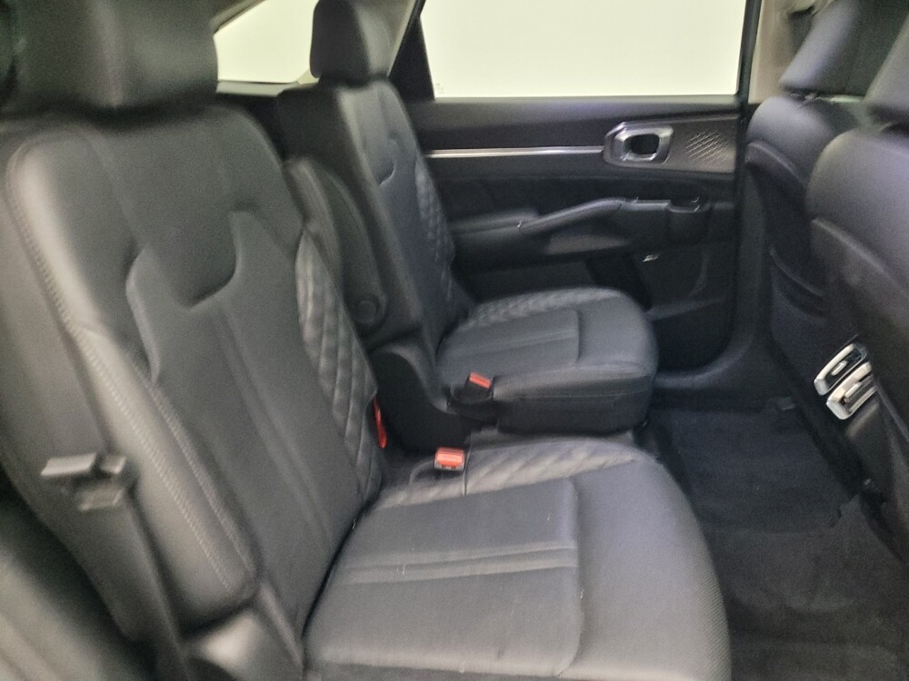 2021 Kia Sorento in Savannah, GA 31419 - 18095183 19
