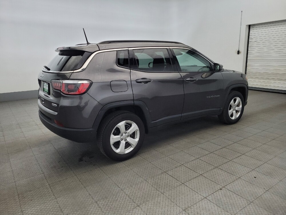 2018 Jeep Compass in Pittsburgh, PA 15237 - 18095186 10