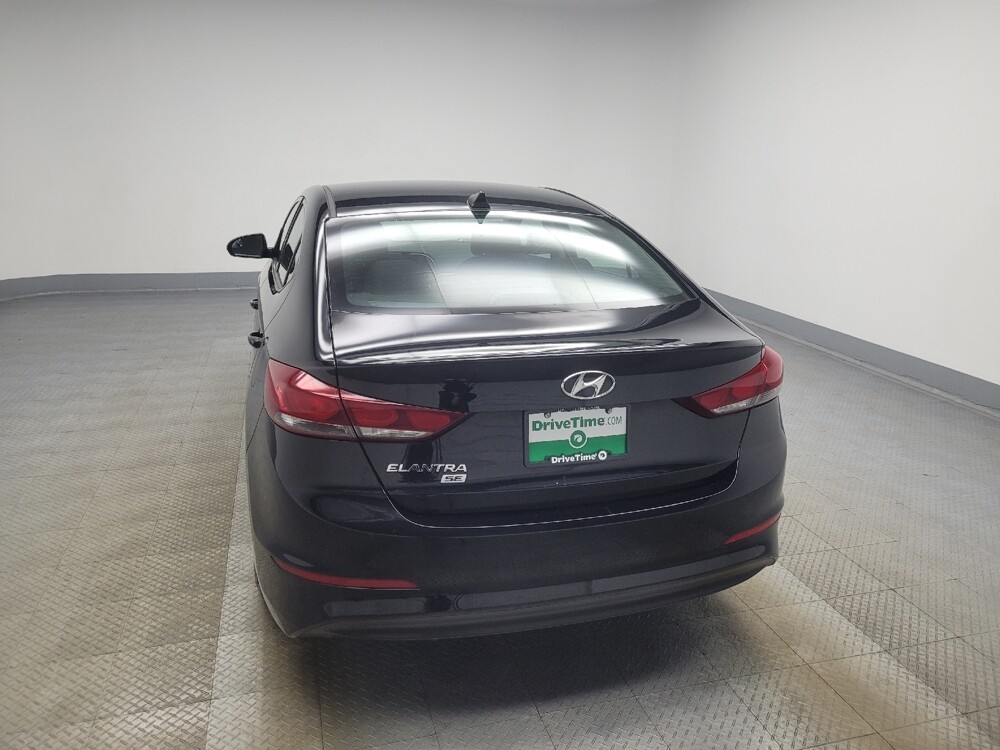 2018 Hyundai Elantra in Indianapolis, IN 46219 - 18095190 6