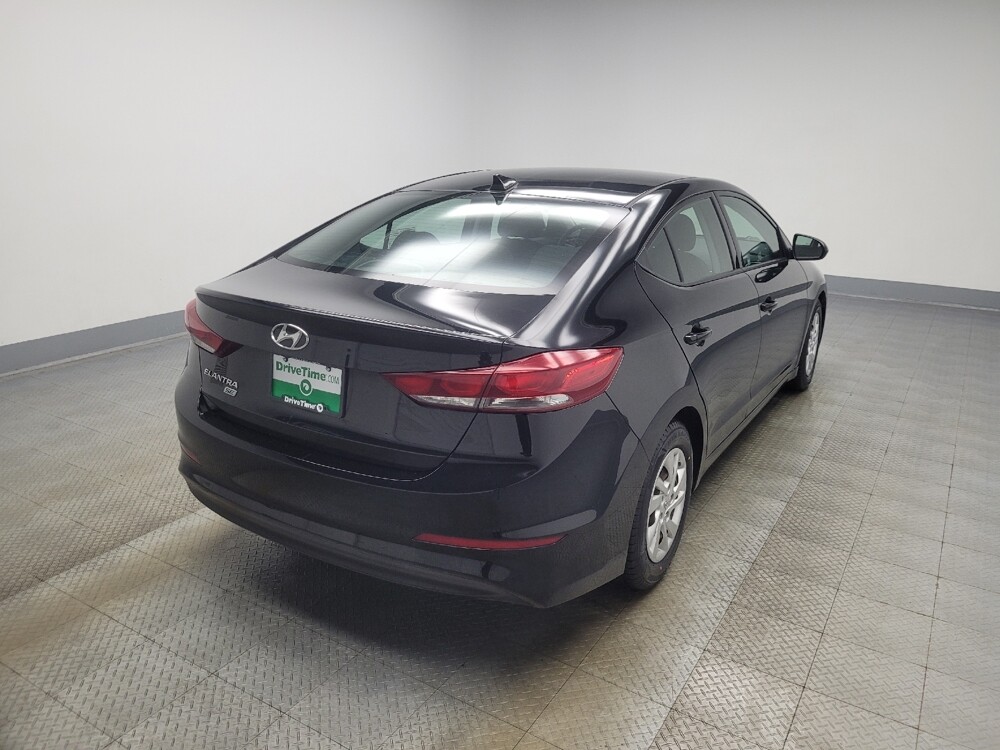 2018 Hyundai Elantra in Indianapolis, IN 46219 - 18095190 9