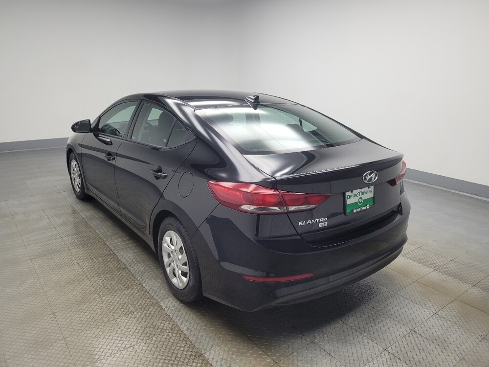 2018 Hyundai Elantra in Indianapolis, IN 46219 - 18095190 5