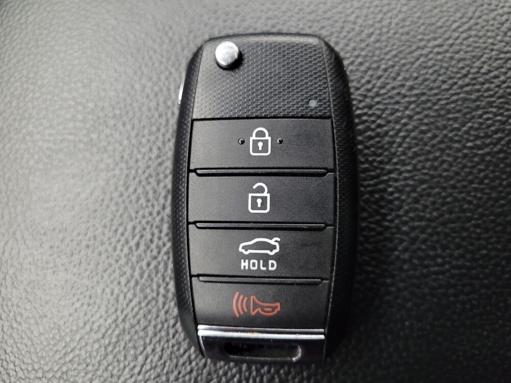 2017 Kia Optima in Charlotte, NC 28273 - 18095194 32