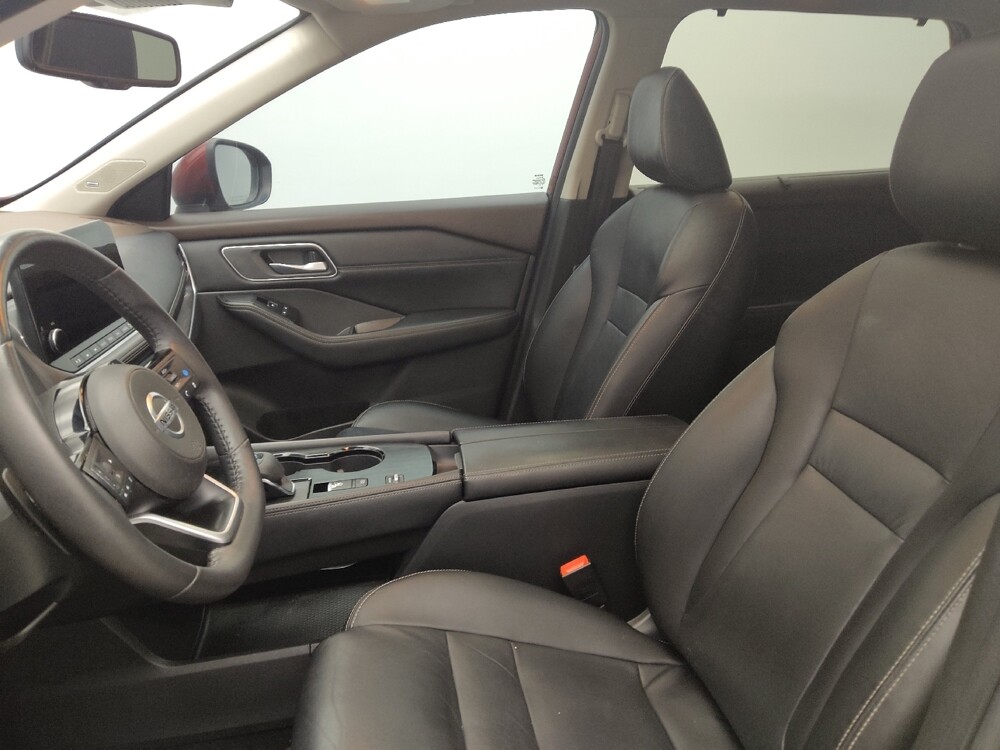 2021 Nissan Rogue in Denver, CO 80012 - 18095198 17