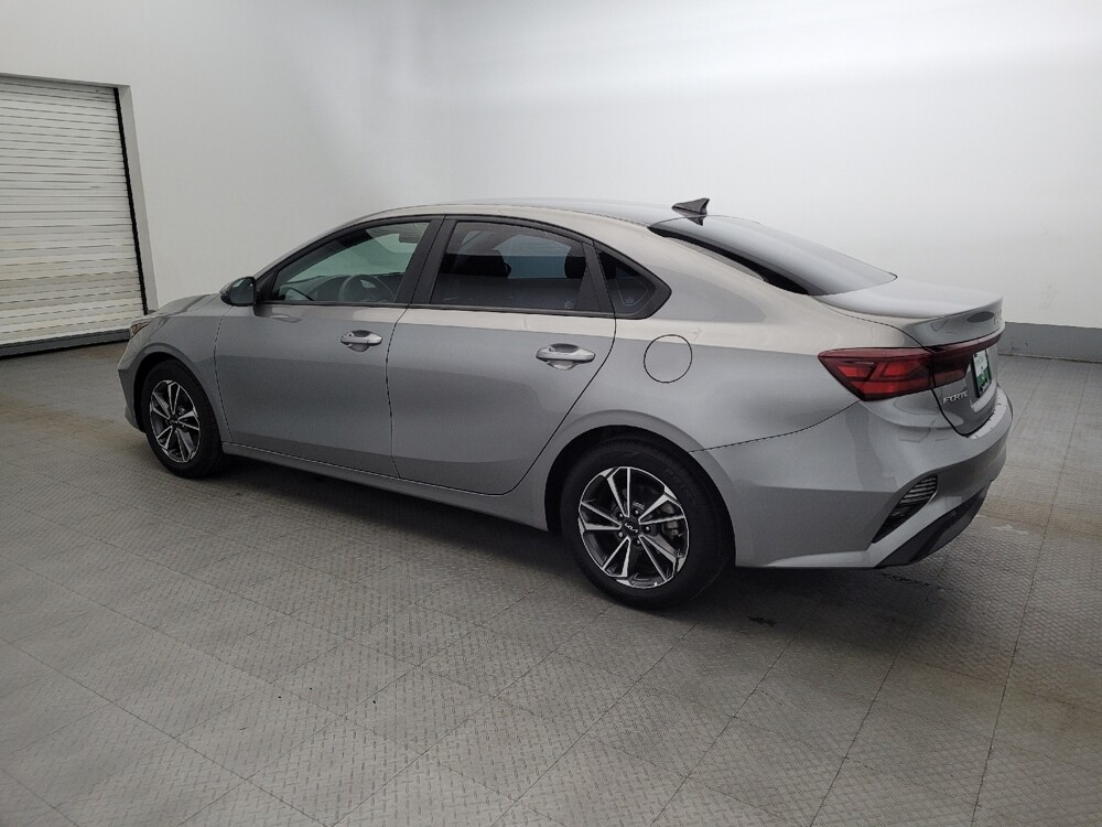 2022 Kia Forte in New Castle, DE 19720 - 18095207 3