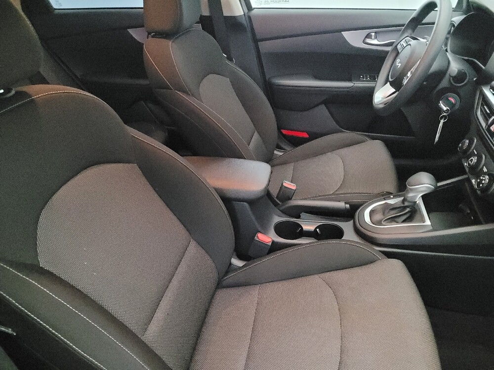 2022 Kia Forte in New Castle, DE 19720 - 18095207 21