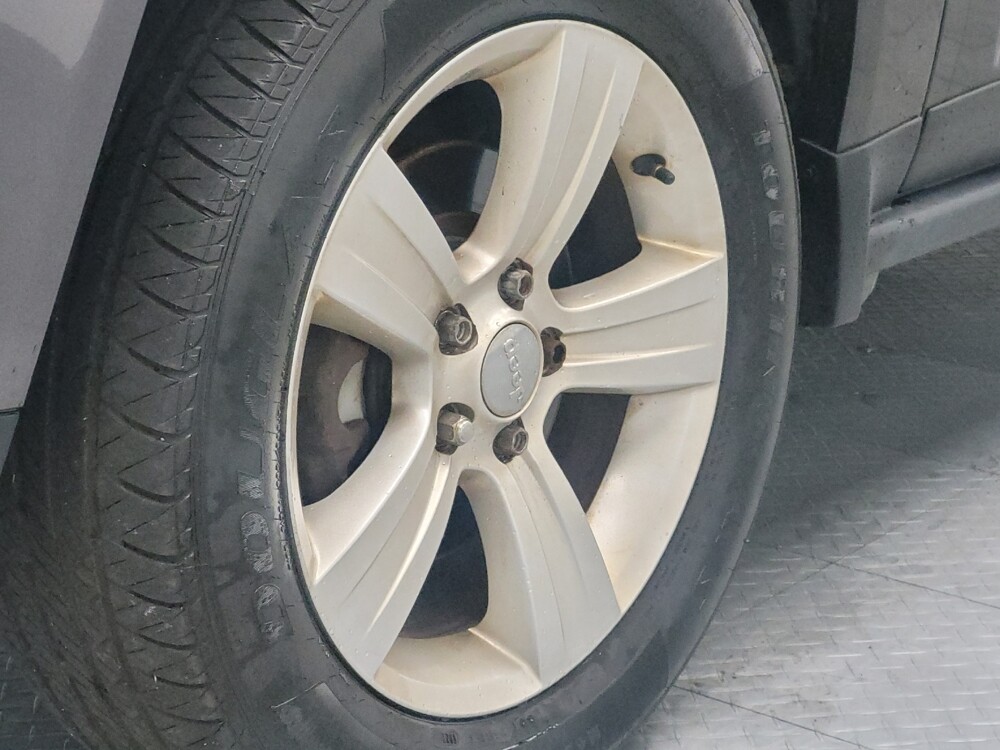 2015 Jeep Compass in Memphis, TN 38128 - 18095209 31