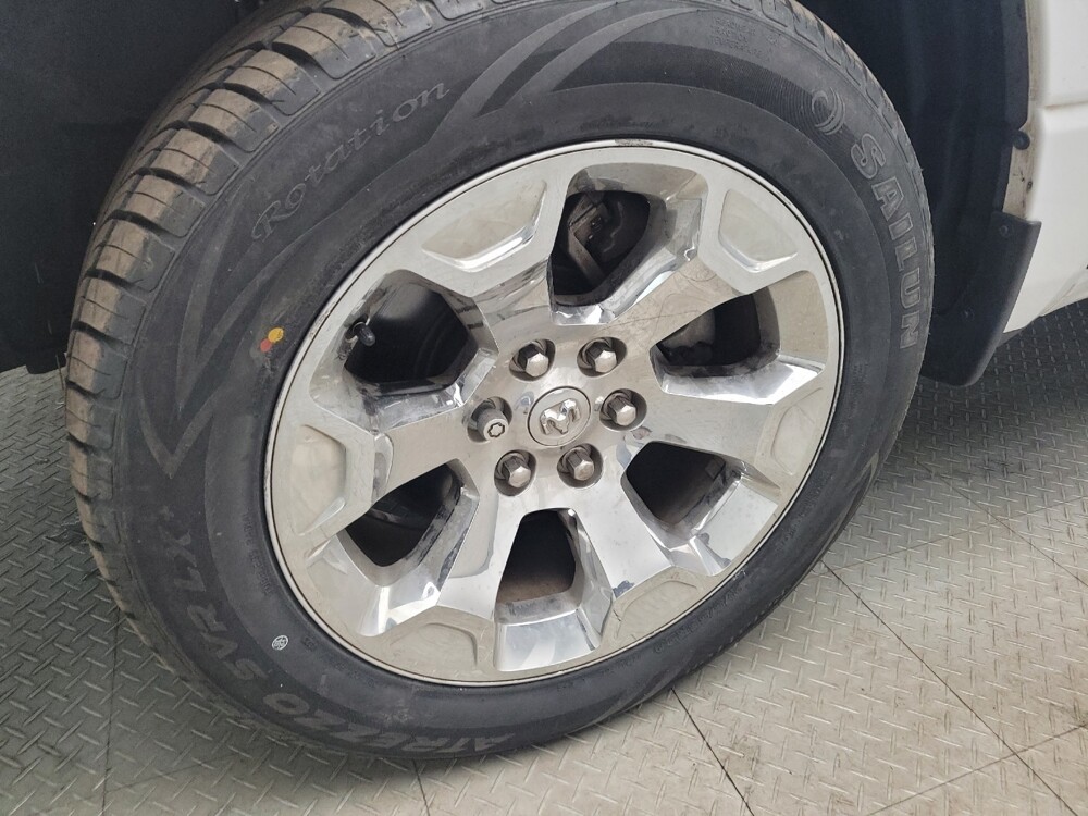 2019 RAM 1500 in Taylor, MI 48180 - 18095210 31