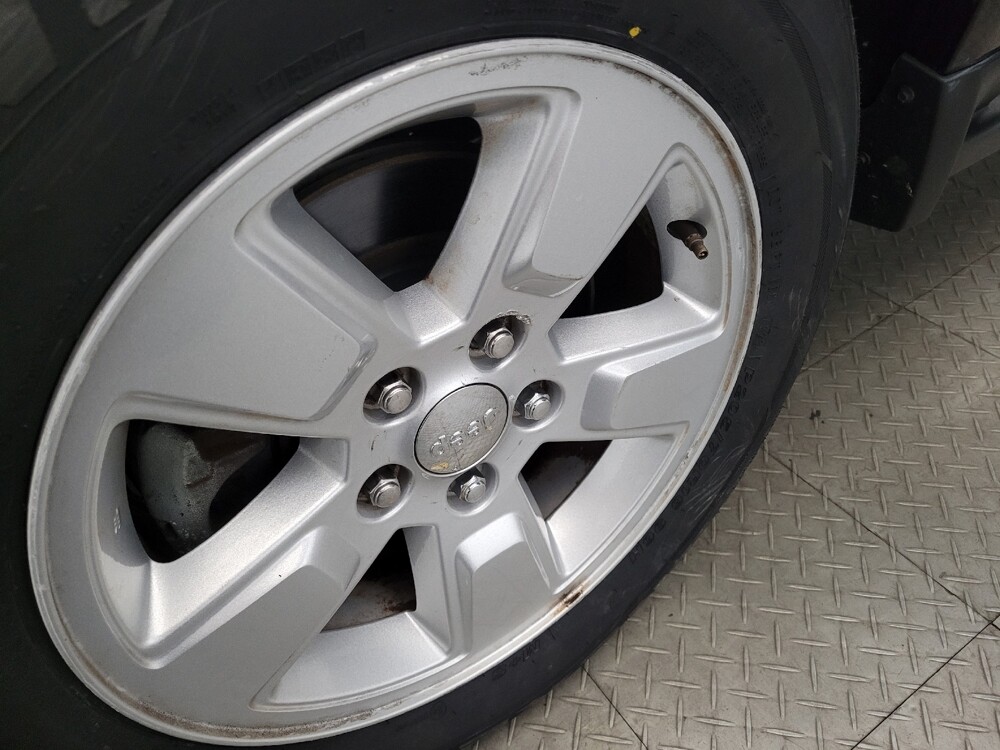 2017 Jeep Compass in Newport News, VA 23601 - 18095212 31