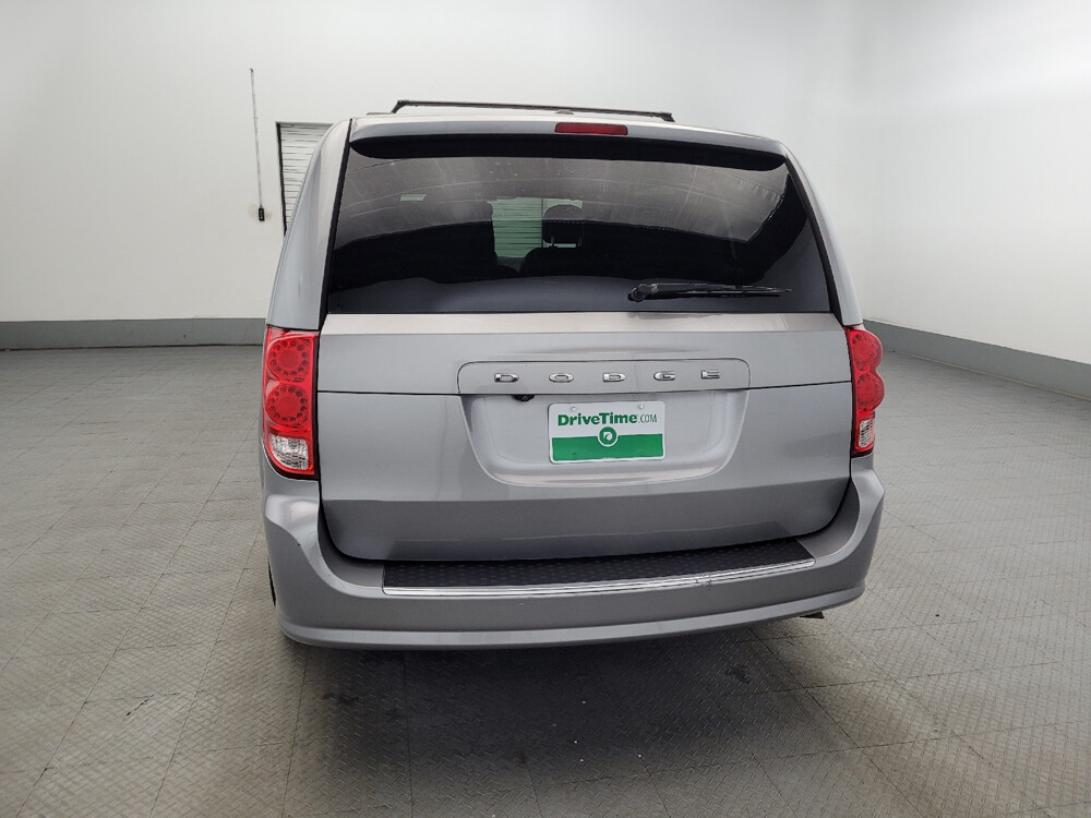 2018 Dodge Grand Caravan in Newport News, VA 23601 - 18095213 6