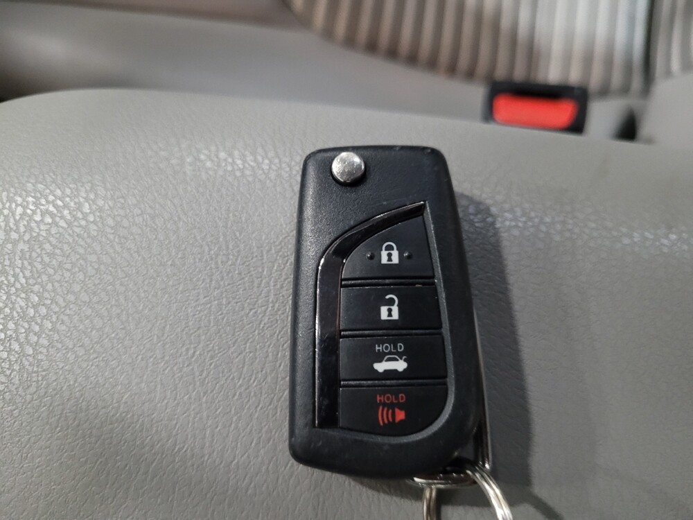 2022 Toyota Camry in Owings Mills, MD 21117 - 18095214 32