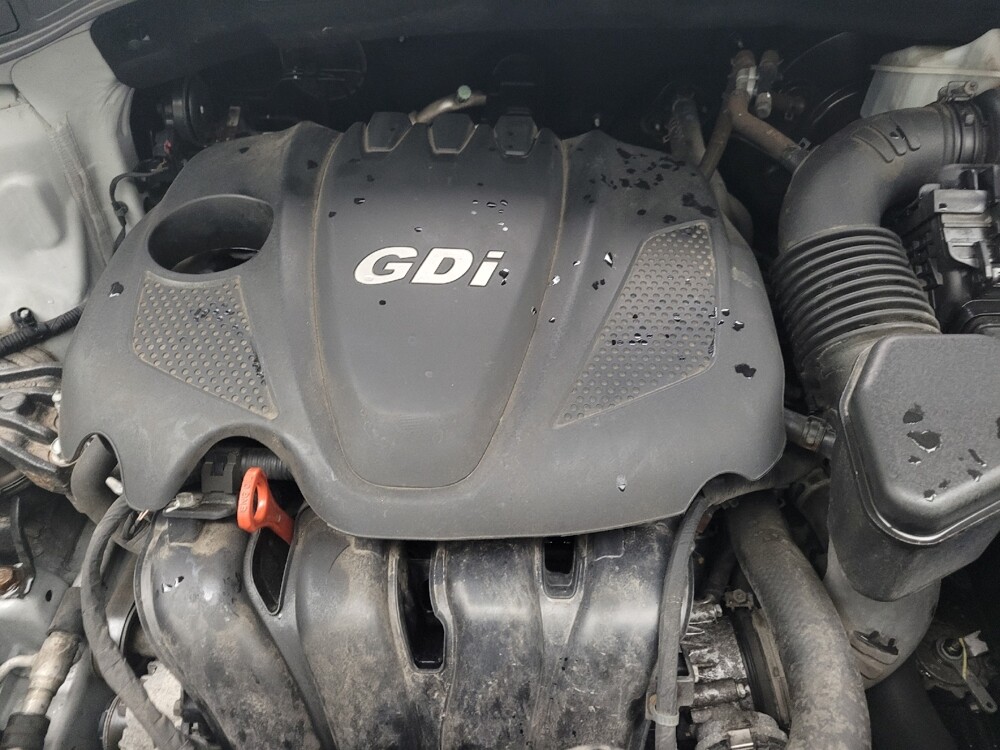 2016 Hyundai Santa Fe in Taylor, MI 48180 - 18095215 30