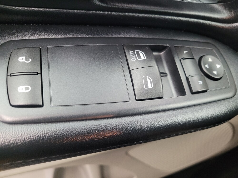 2016 Dodge Grand Caravan in Memphis, TN 38128 - 18095218 27