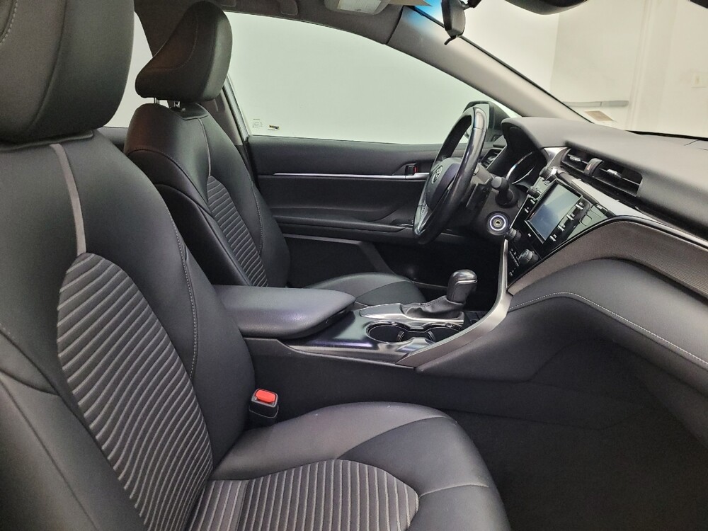 2020 Toyota Camry in Chandler, AZ 85225 - 18095223 21