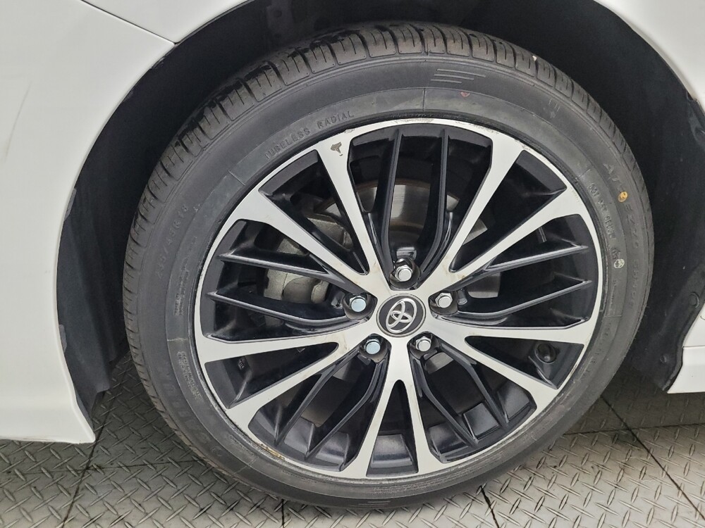 2020 Toyota Camry in Chandler, AZ 85225 - 18095223 31