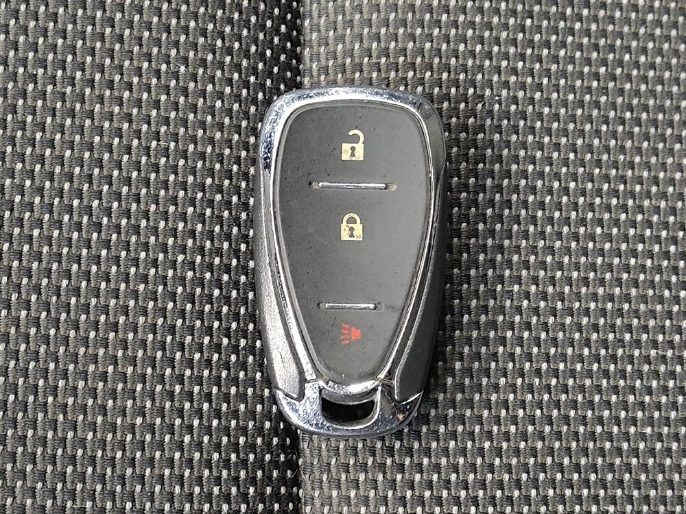 2020 Chevrolet Traverse in Raleigh, NC 27604 - 18095224 32