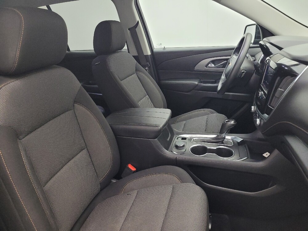 2020 Chevrolet Traverse in Raleigh, NC 27604 - 18095224 21