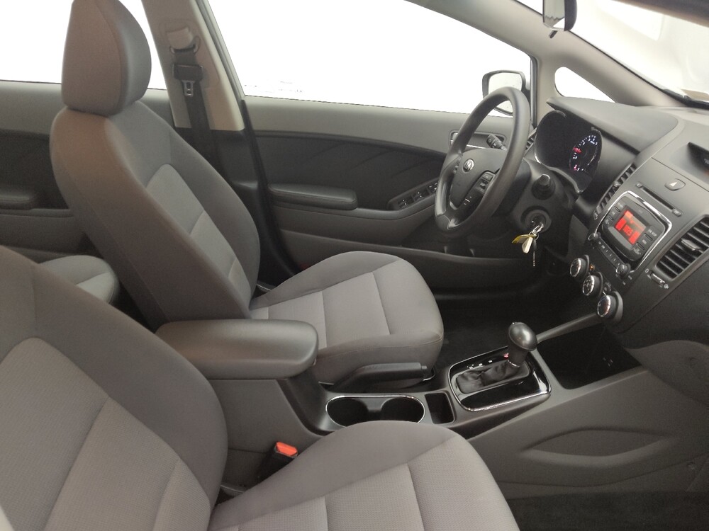 2017 Kia Forte in Gastonia, NC 28056 - 18095226 21