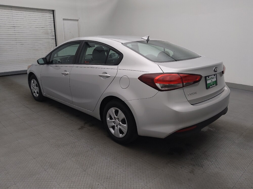 2017 Kia Forte in Gastonia, NC 28056 - 18095226 5