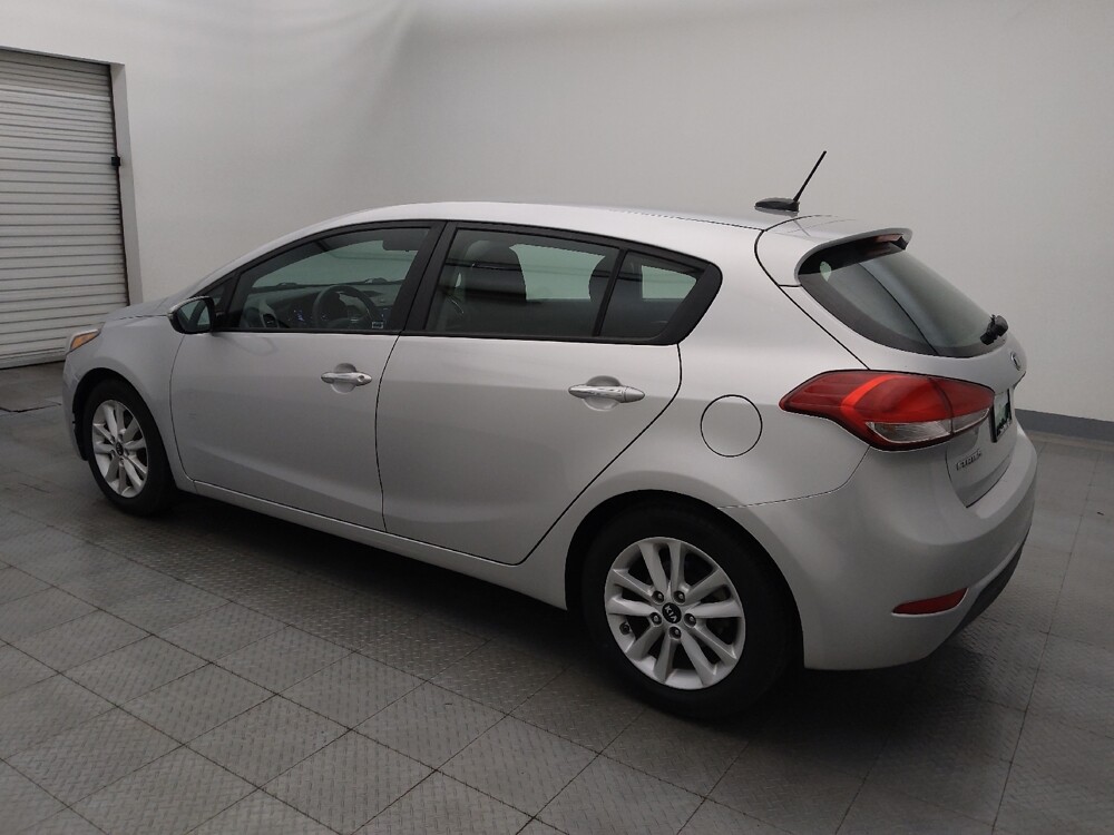 2017 Kia Forte in Houston, TX 77060 - 18095231 3