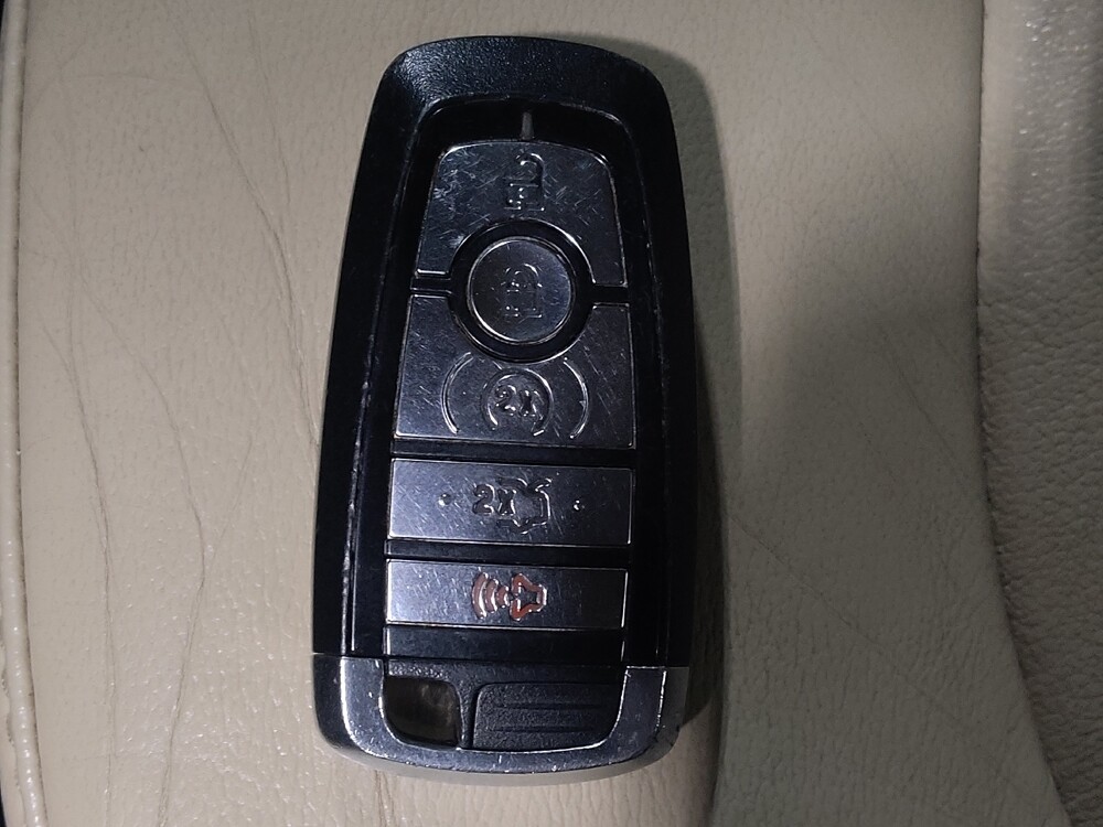 2017 Ford Edge in Savannah, GA 31419 - 18095235 32