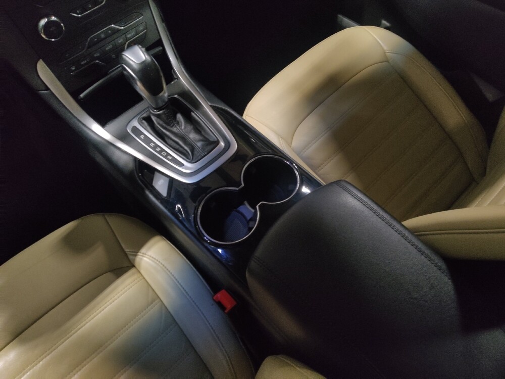 2017 Ford Edge in Savannah, GA 31419 - 18095235 26