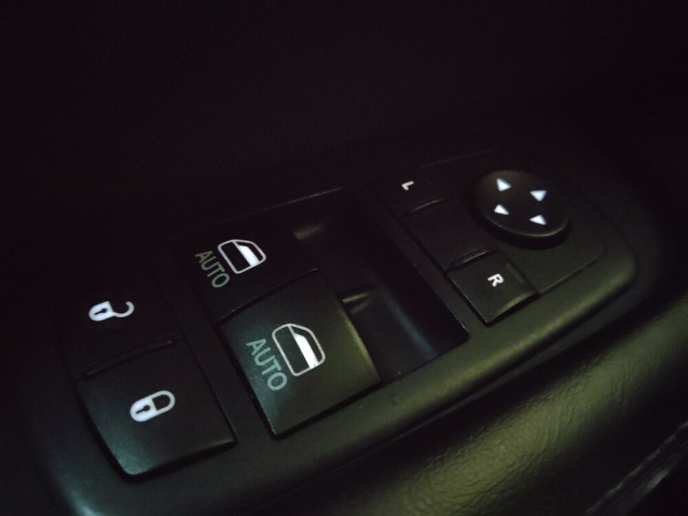 2017 Dodge Challenger in Salem, VA 24153 - 18095236 27