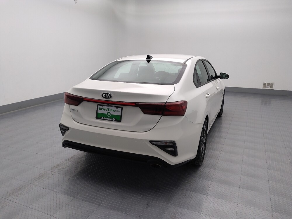 2019 Kia Forte in Gladstone, MO 64118 - 18095246 7