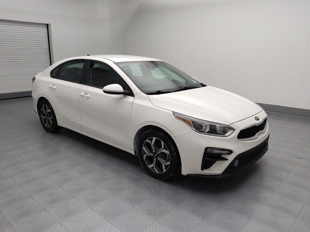 2019 Kia Forte in Gladstone, MO 64118 - 18095246 11