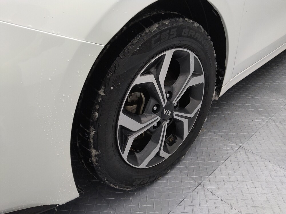 2019 Kia Forte in Gladstone, MO 64118 - 18095246 31