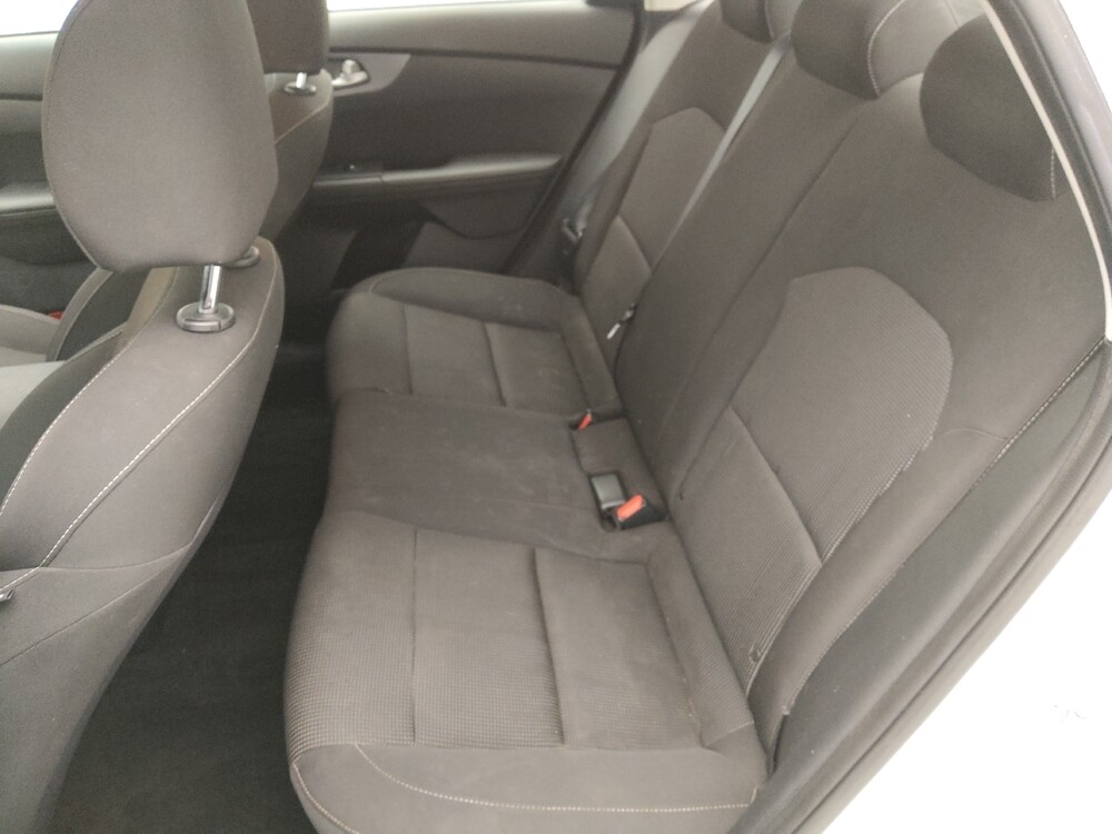 2019 Kia Forte in Gladstone, MO 64118 - 18095246 18