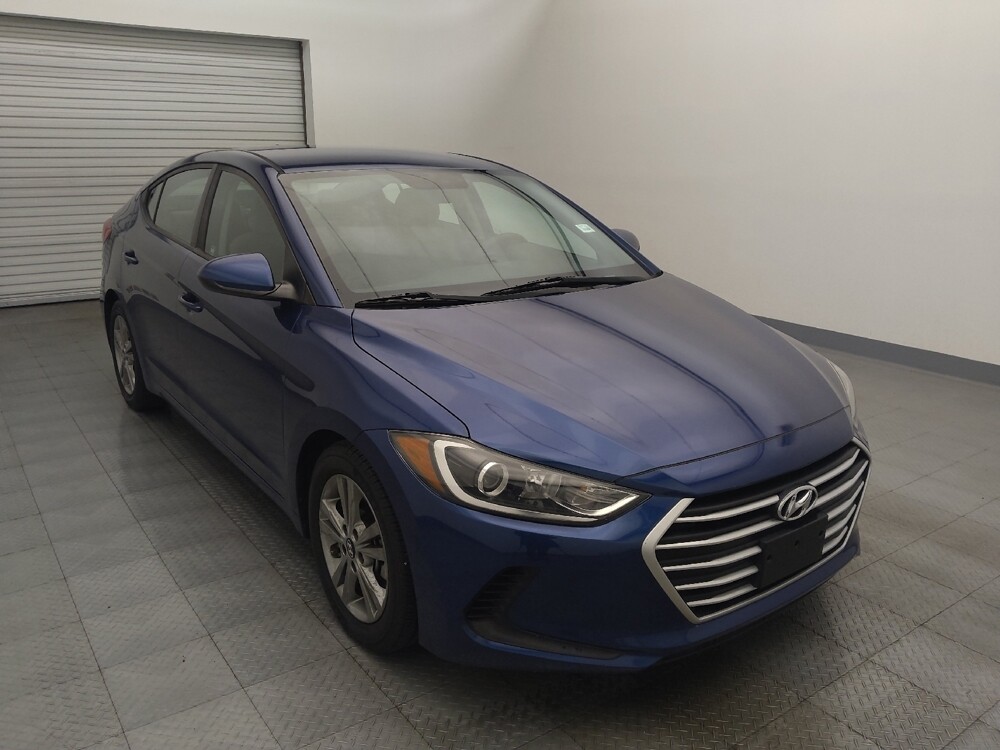 2018 Hyundai Elantra in Houston, TX 77034 - 18095248 13