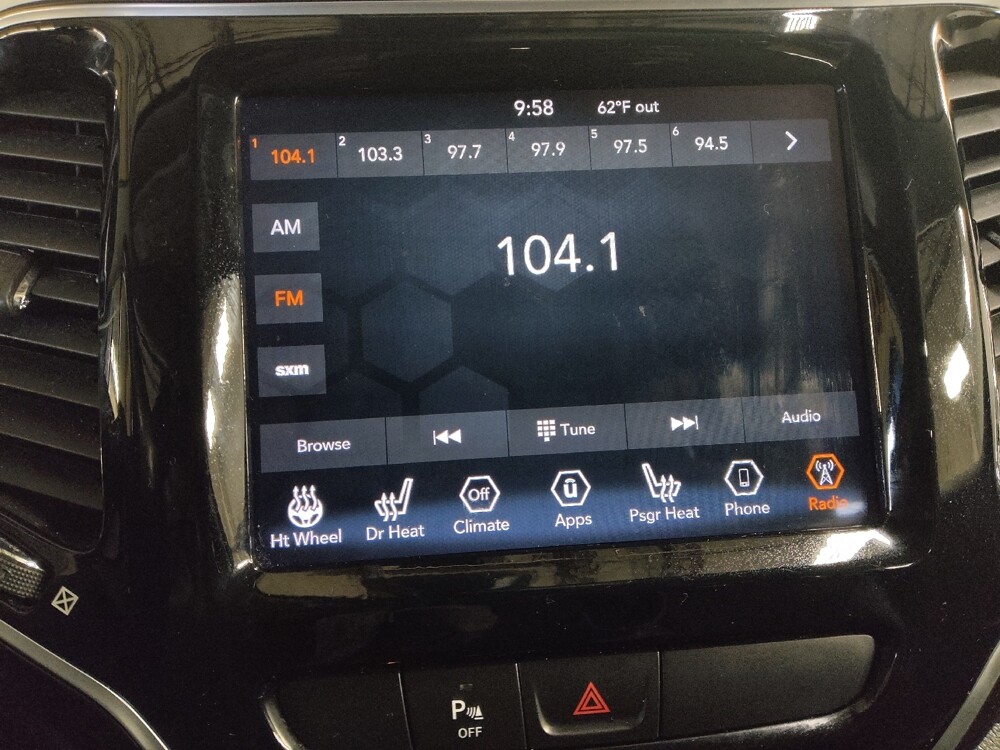 2020 Jeep Cherokee in Athens, GA 30606 - 18095258 25